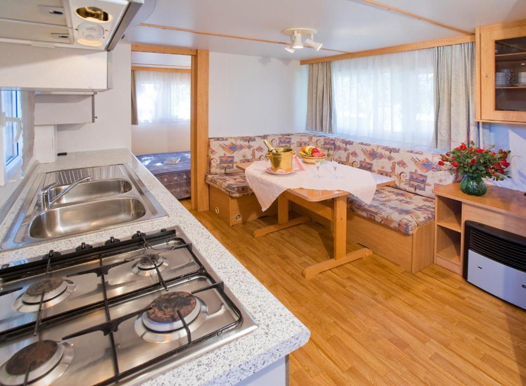 Отель Camping Baia Saraceno Палау Номер фото